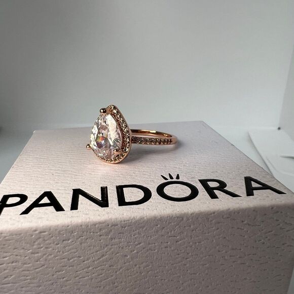 Pandora Sparkling Teardrop Halo Ring - Picture 2 of 6